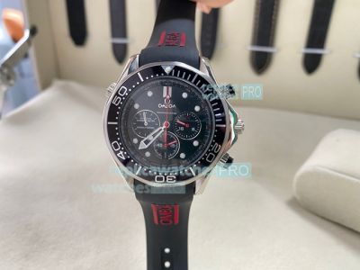 Replica Omega Seamaster Diver 300M Black Quartz Chronograph Watch 